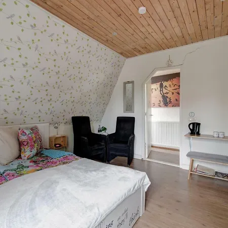 Heerlijk Gemaakt Bed & Breakfast Waalwijk